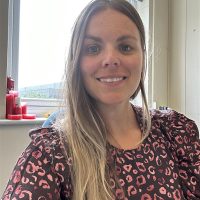 Image of Elin Parry-Jones
